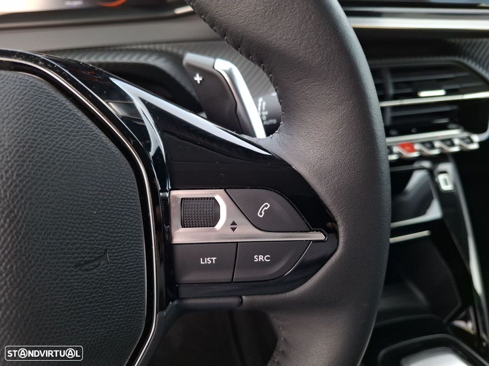 Peugeot 208 1.2 Hybrid Allure e-DCS6 - 17