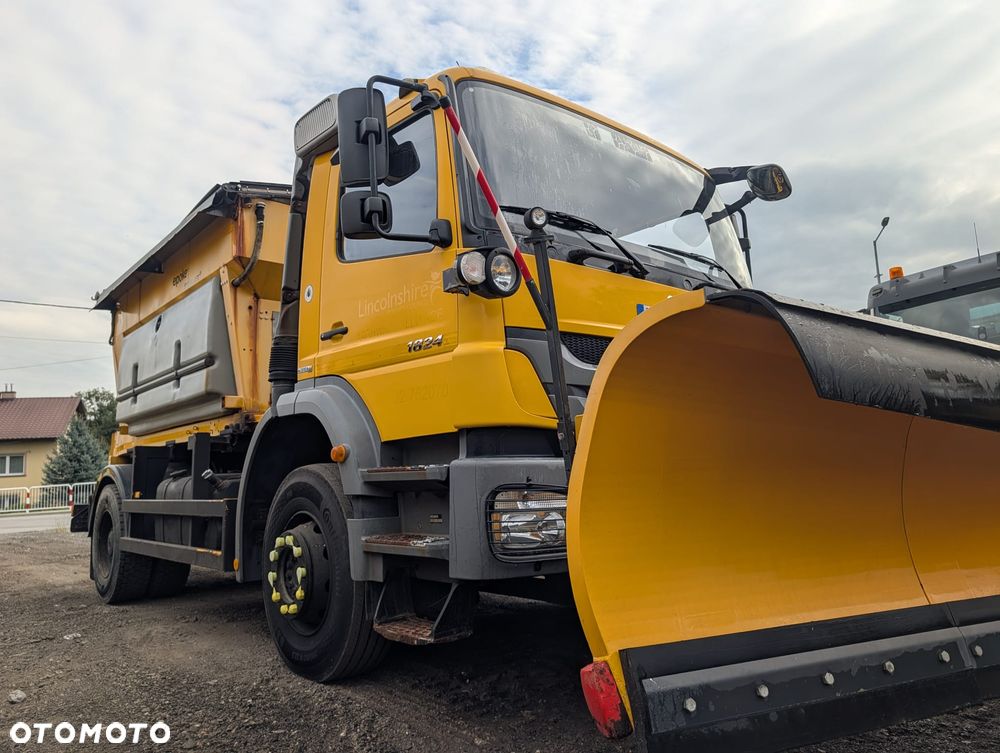Mercedes-Benz AXOR1824 4x2 - 3