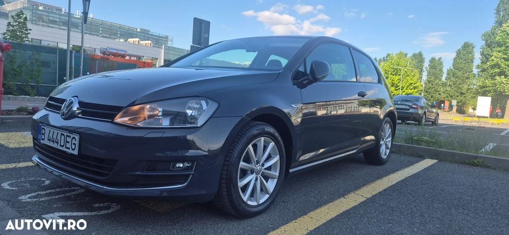 Volkswagen Golf - 9