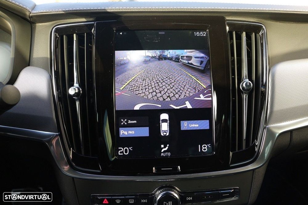 Volvo S90 2.0 T8 R-Design AWD Geartronic - 32