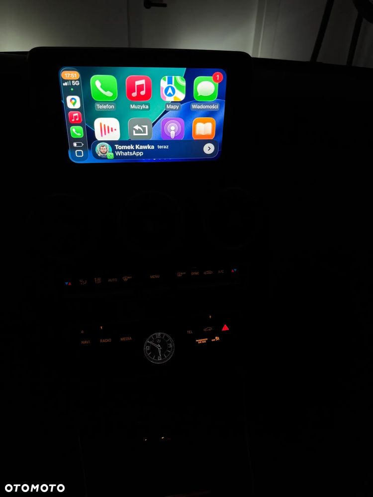 Mercedes-Benz Klasa C 300 7G-TRONIC - 21