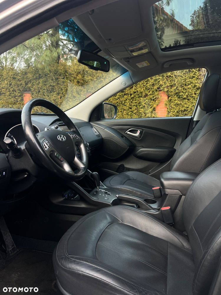 Hyundai ix35 2.0 CRDi 4WD Automatik Premium - 29