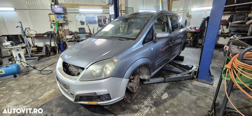 Turbosuflanta Opel Zafira 1.9CDTI 150CP Z19DTH - 5