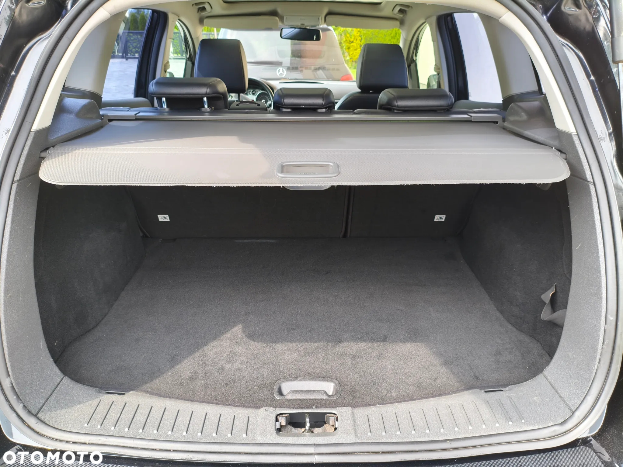 Ford Kuga 2.0 TDCi 2x4 Titanium - 28