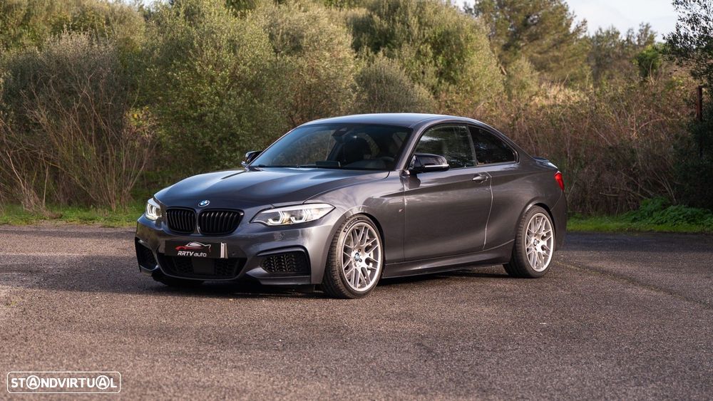 BMW M240i - 1