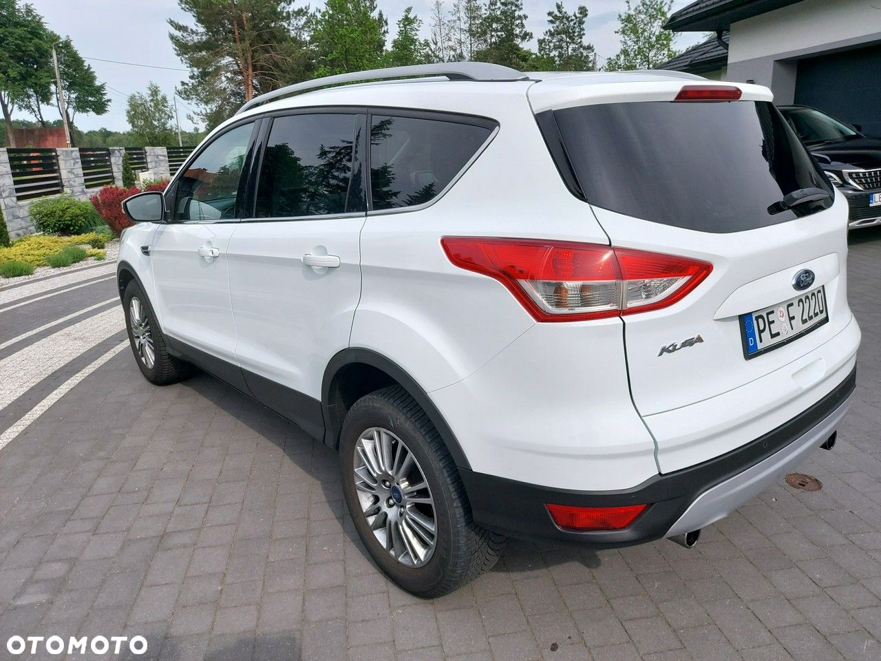Ford Kuga - 3