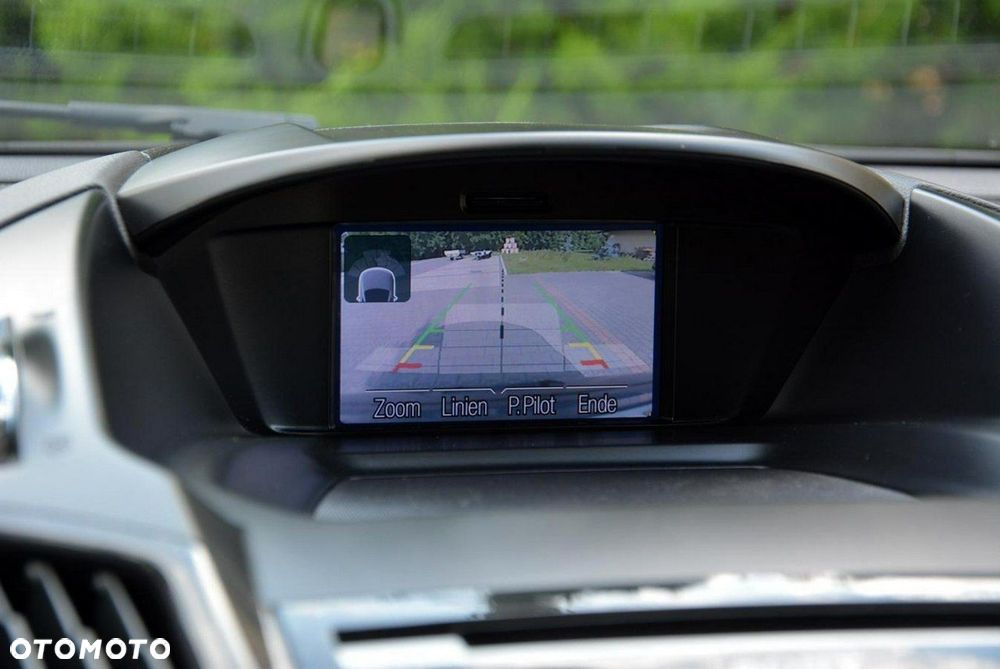 Ford Kuga 2.0 TDCi FWD Titanium - 24