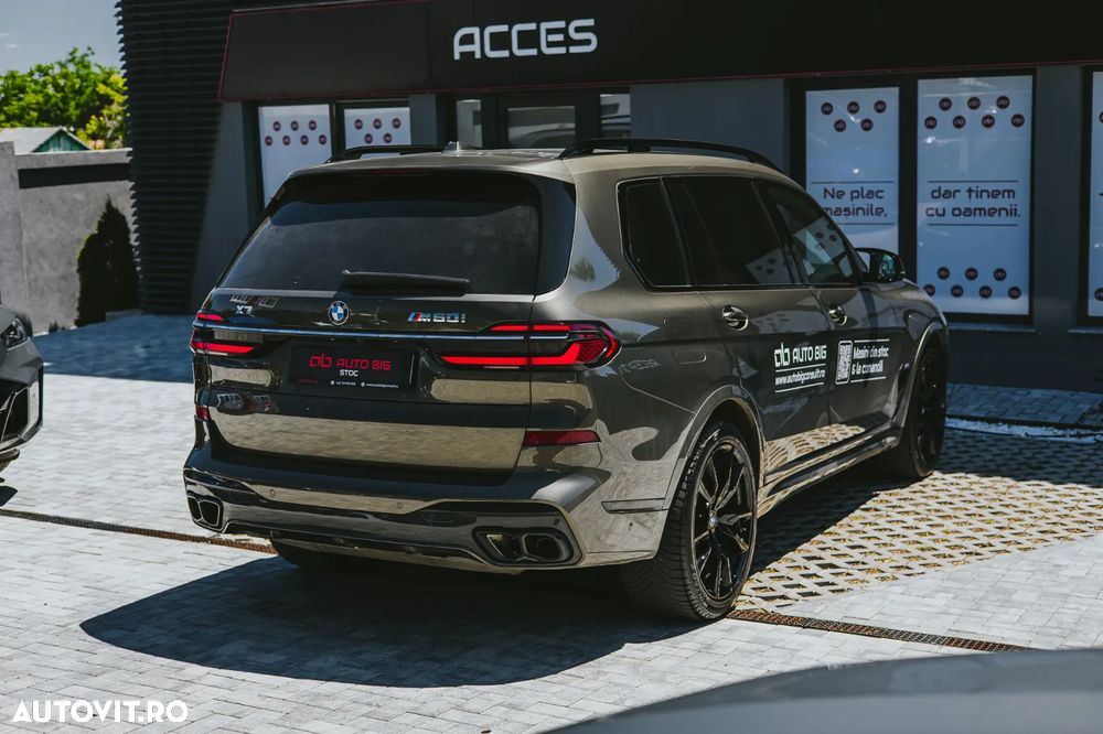 BMW X7 M60i xDrive AT MHEV - 12