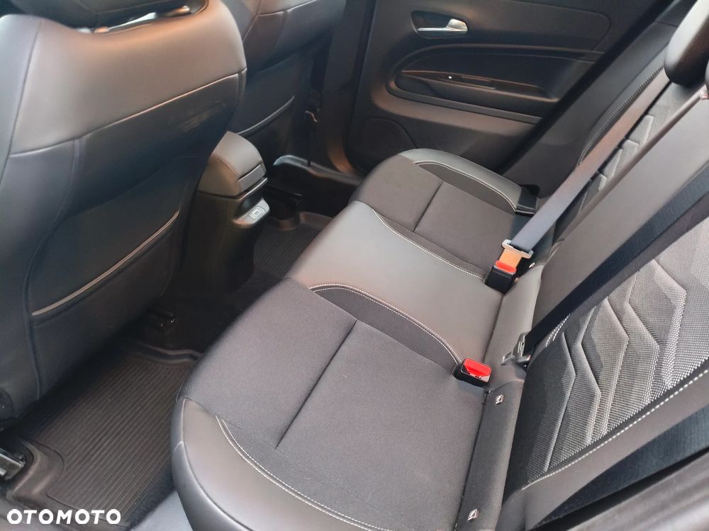 Jeep Avenger 1.2 GSE T3 Altitude FWD - 10