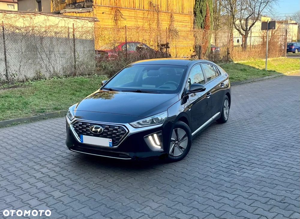 Hyundai IONIQ Hybrid Business - 4