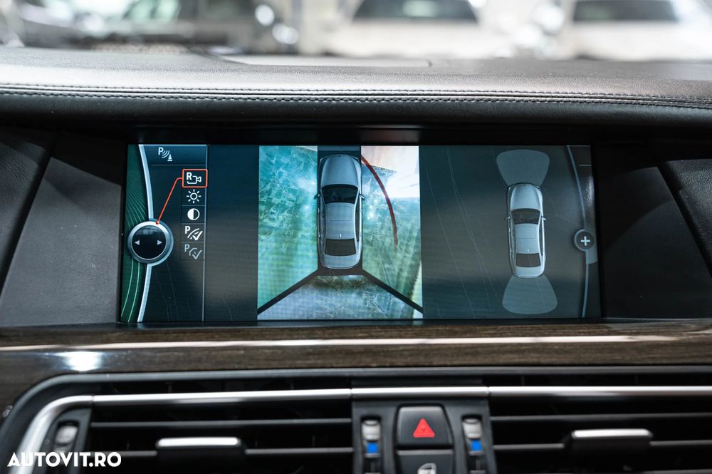 BMW Seria 7 740d xDrive - 16