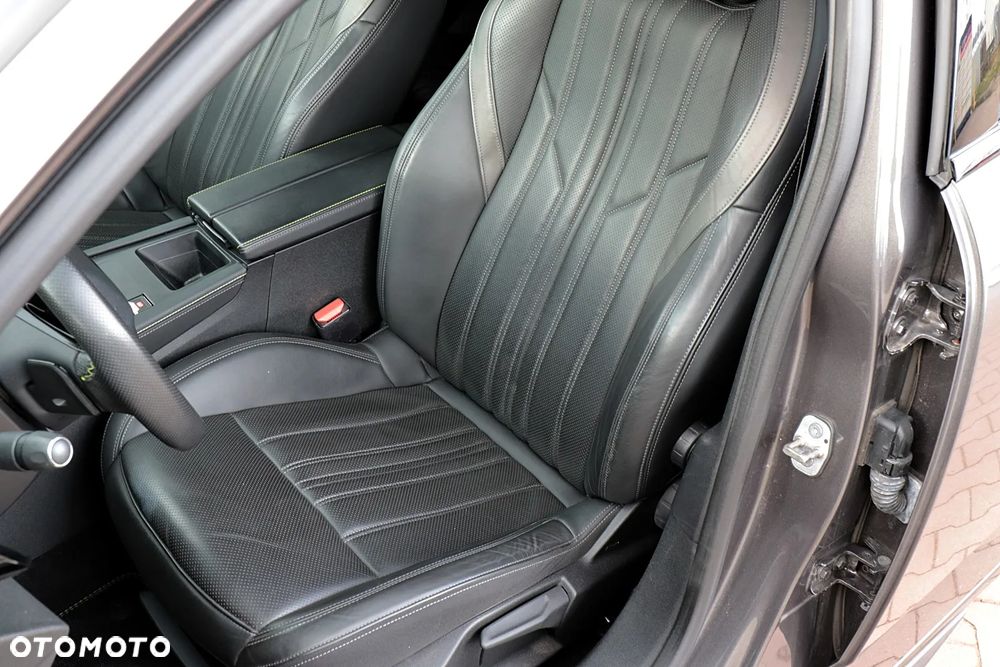 Peugeot 308 BlueHDi 130 EAT8 GT - 26