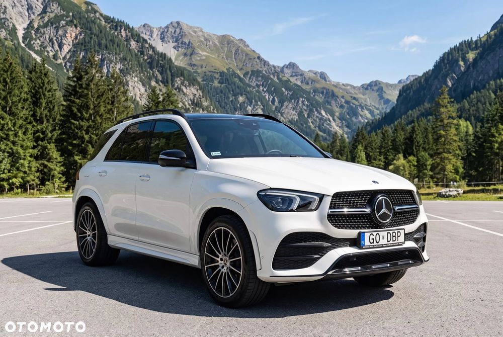 Mercedes-Benz GLE - 1