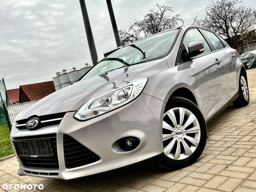Ford Focus 1.0 EcoBoost STart-Stopp-System TITANIUM - 1