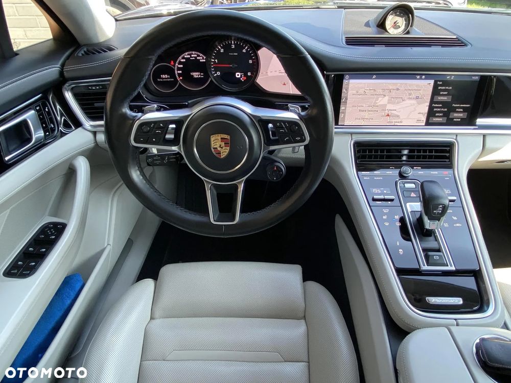 Porsche Panamera 4S Diesel - 29
