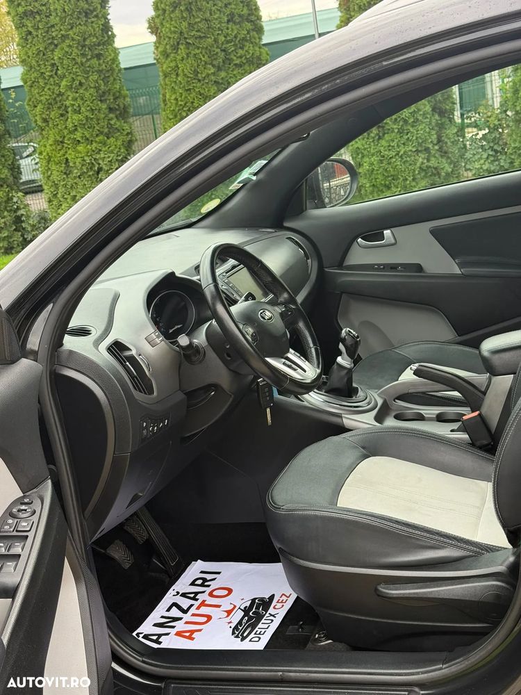 Kia Sportage 1.7 DSL MT 4x2 PREMIUM - 9