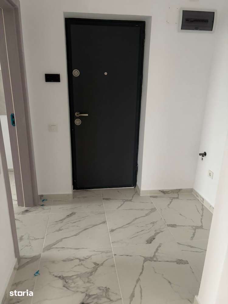 Apartament 3 camere si loc parcare — fotografia 3
