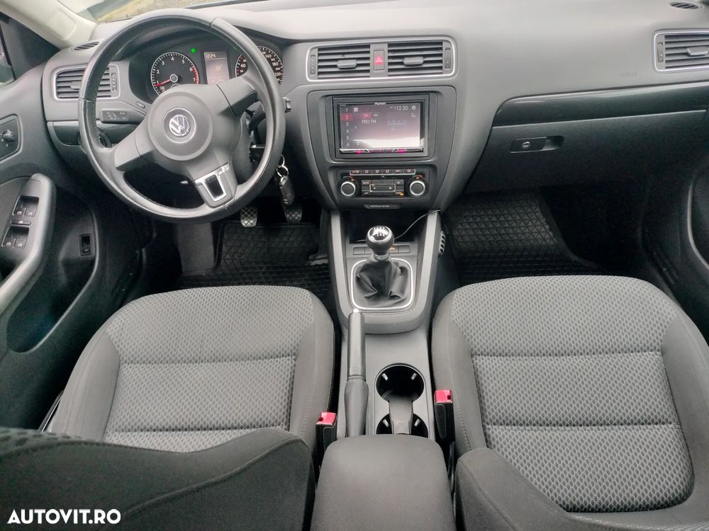 Volkswagen Jetta 1.4 TSI Freestyle - 27