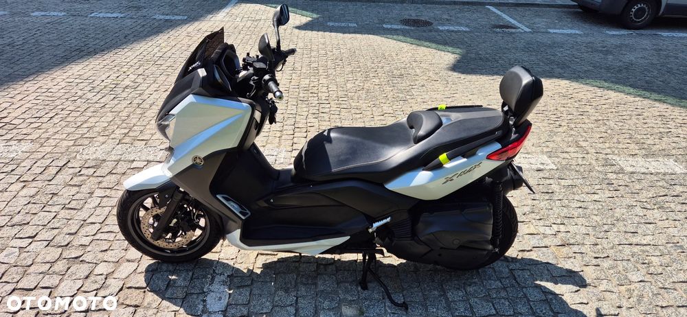 Yamaha X-max - 3