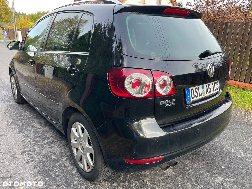 Volkswagen Golf Plus 2012 photo 4