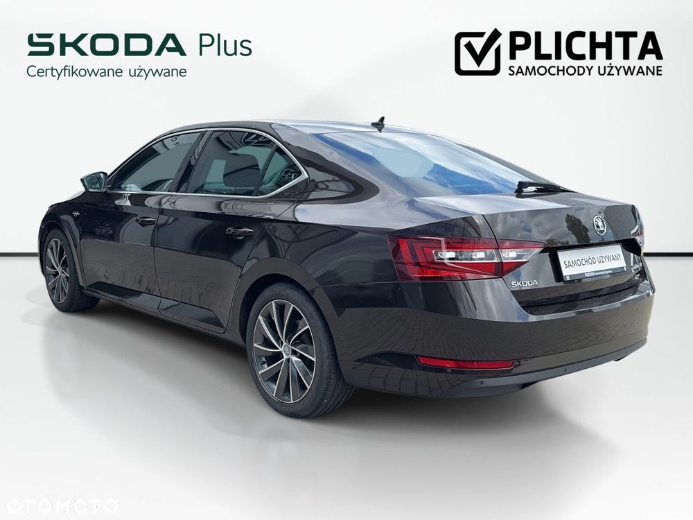 Skoda Superb - 8