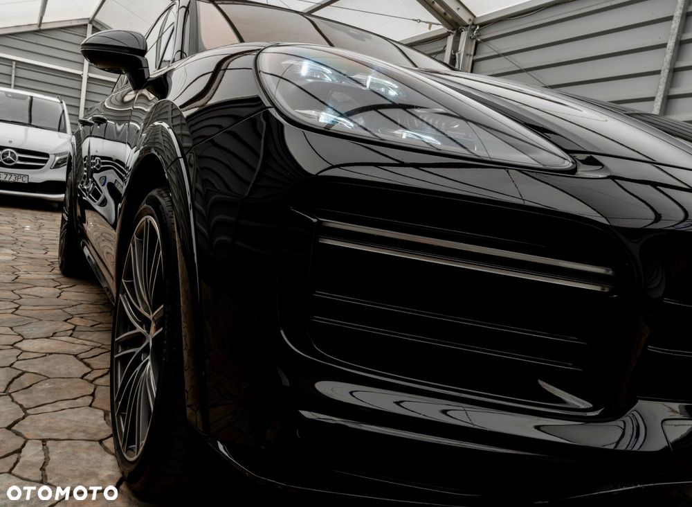 Porsche Cayenne - 9
