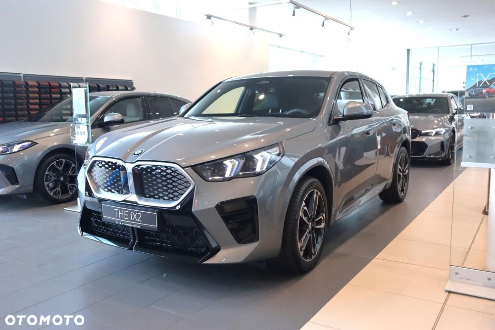 BMW iX2