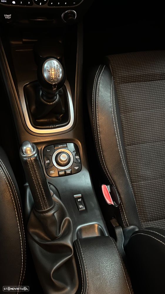 Renault Mégane Sport Tourer 1.5 dCi GT Line SS - 17