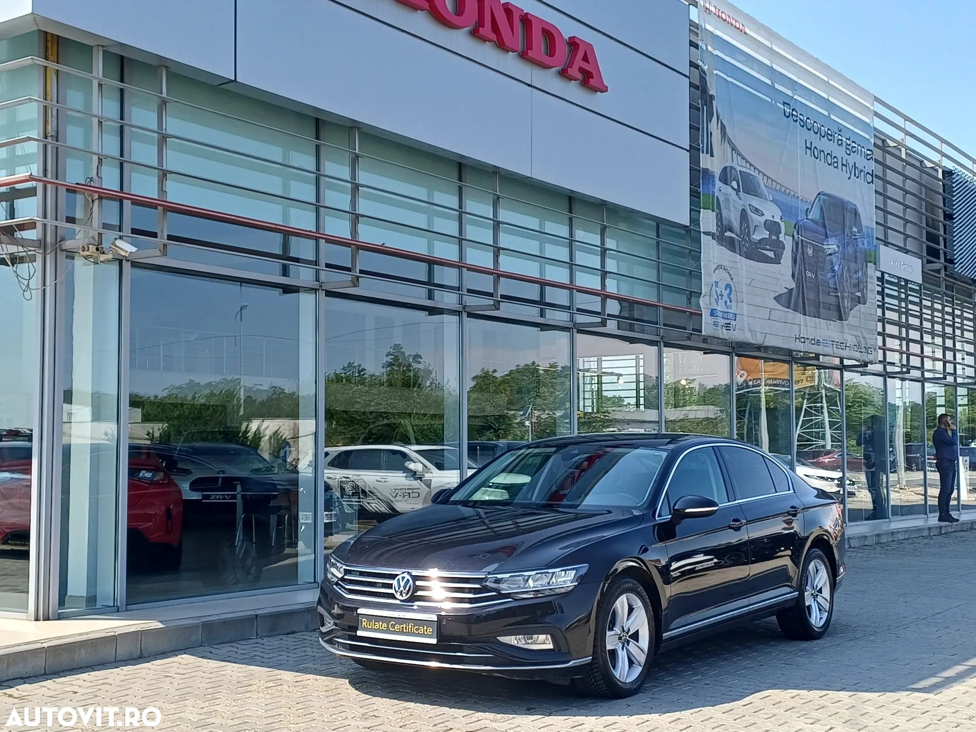 Volkswagen Passat 2.0 TDI DSG Highline - 1