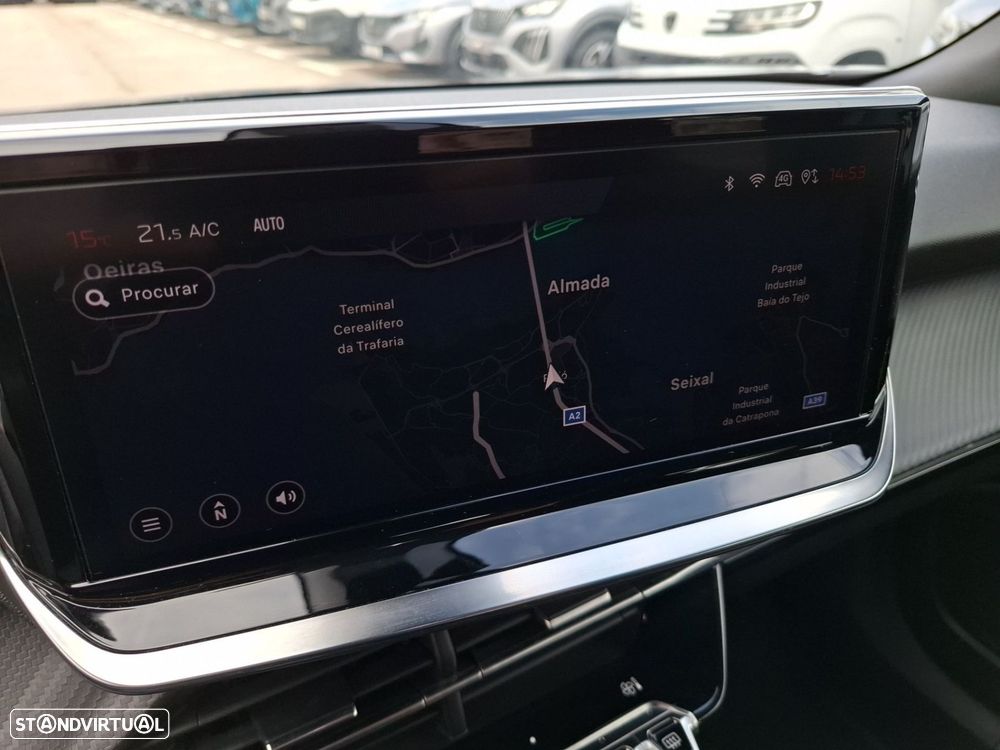 Peugeot 2008 1.2 PureTech Active — fotografia 19
