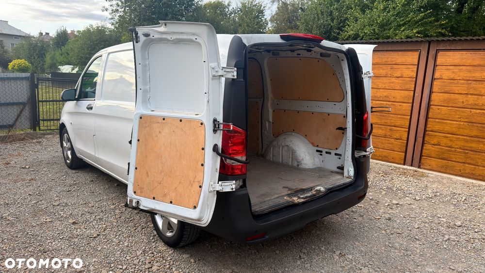 Mercedes-Benz Vito - 30