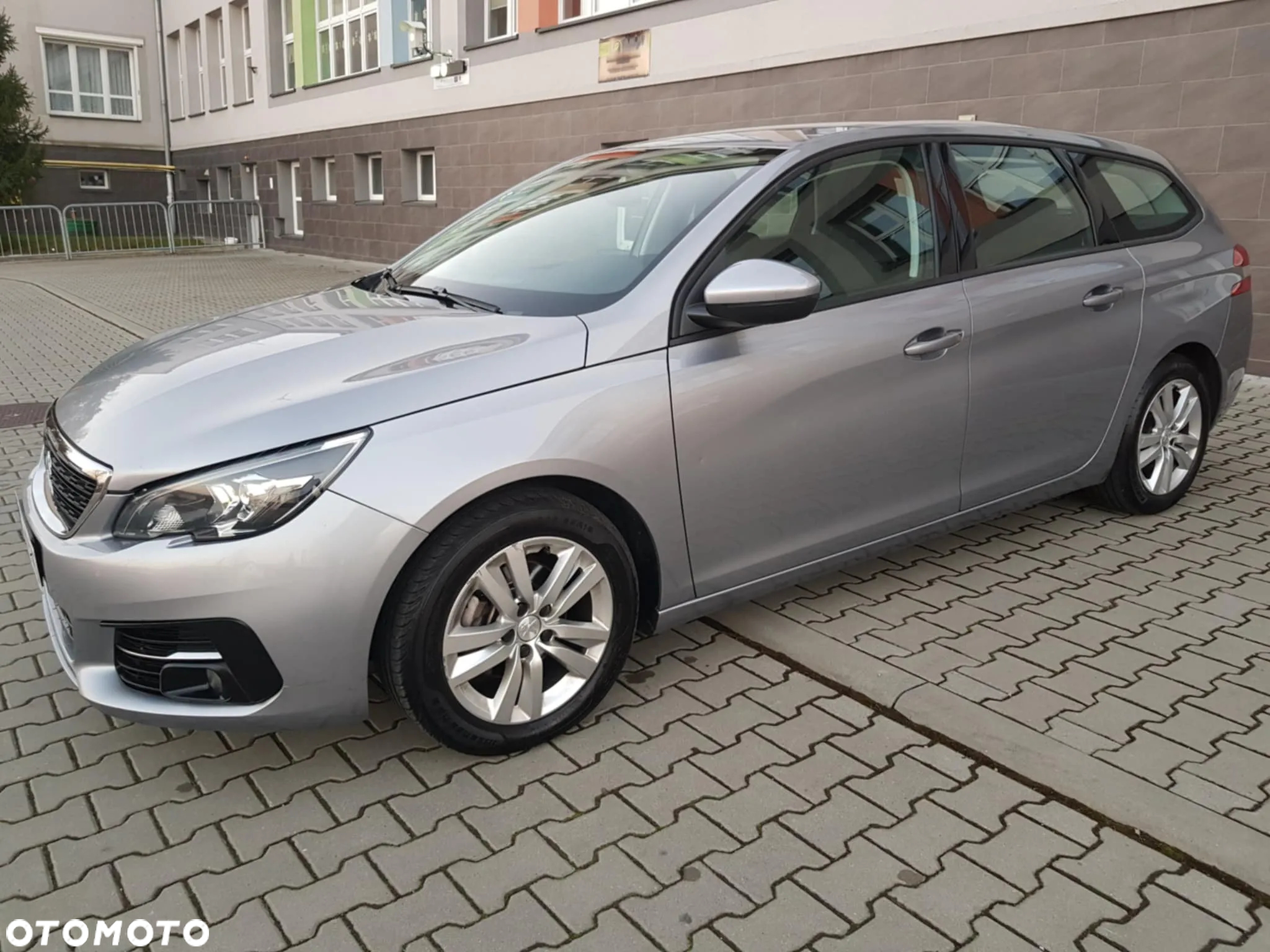 Peugeot 308 - 36