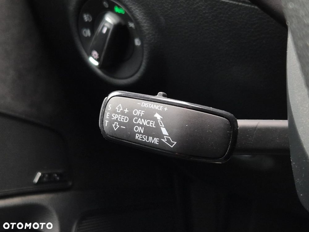 Skoda Superb 1.5 TSI Sportline DSG - 27