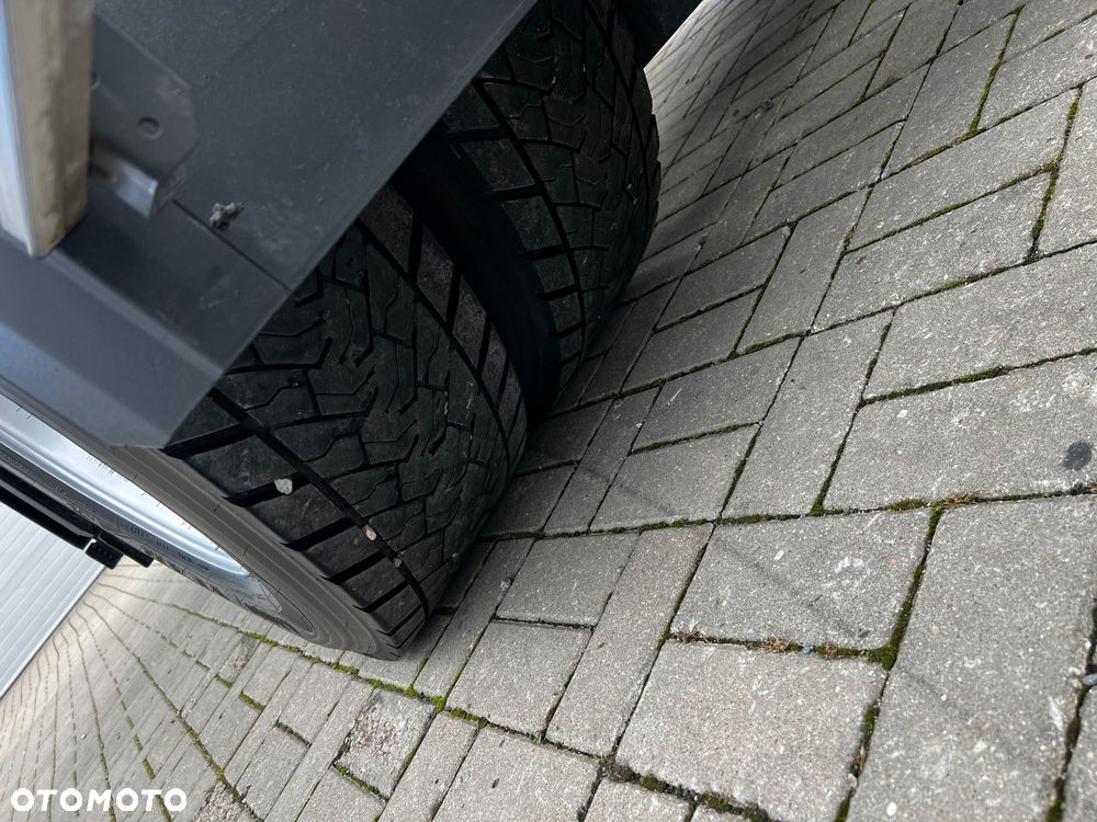 Mercedes-Benz Actros - 22