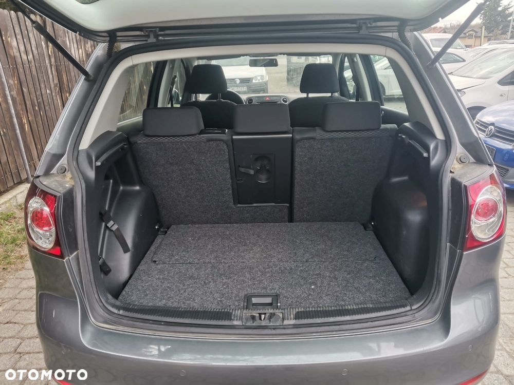 Volkswagen Golf Plus 1.6 TDI DPF BlueMotion Technology MATCH - 17