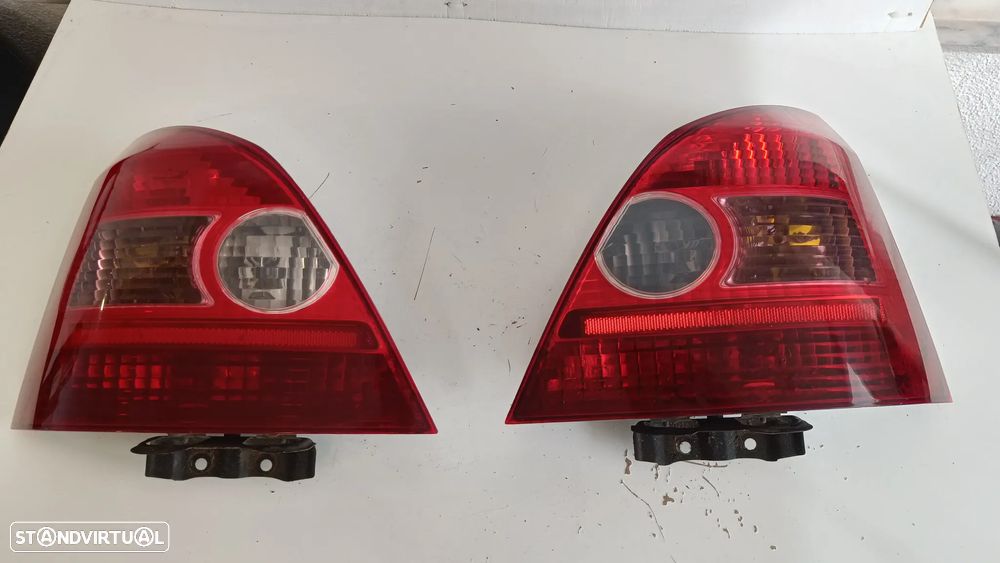 Farolim farol Honda Civic 5 portas 2003