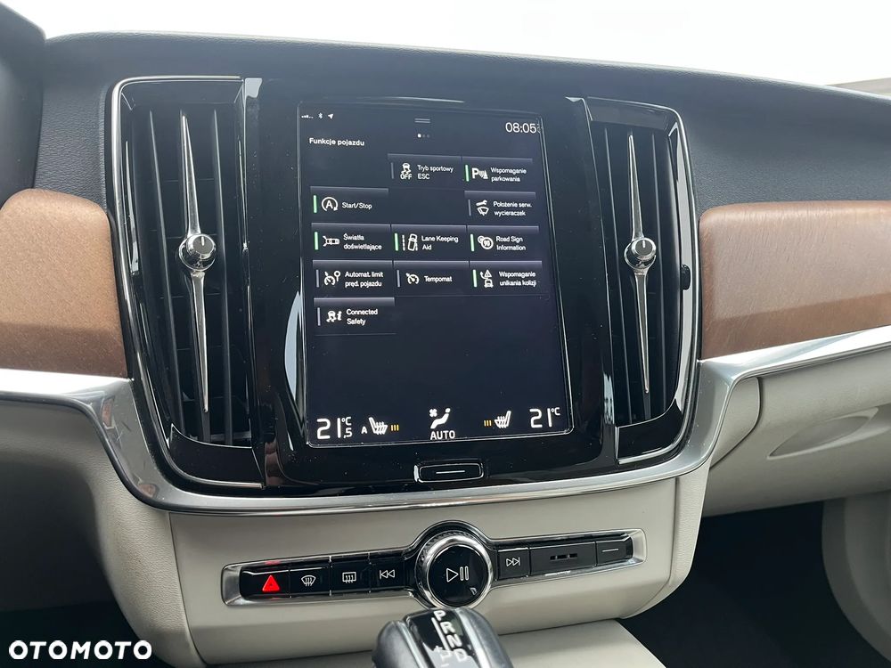 Volvo V90 D3 Inscription - 17