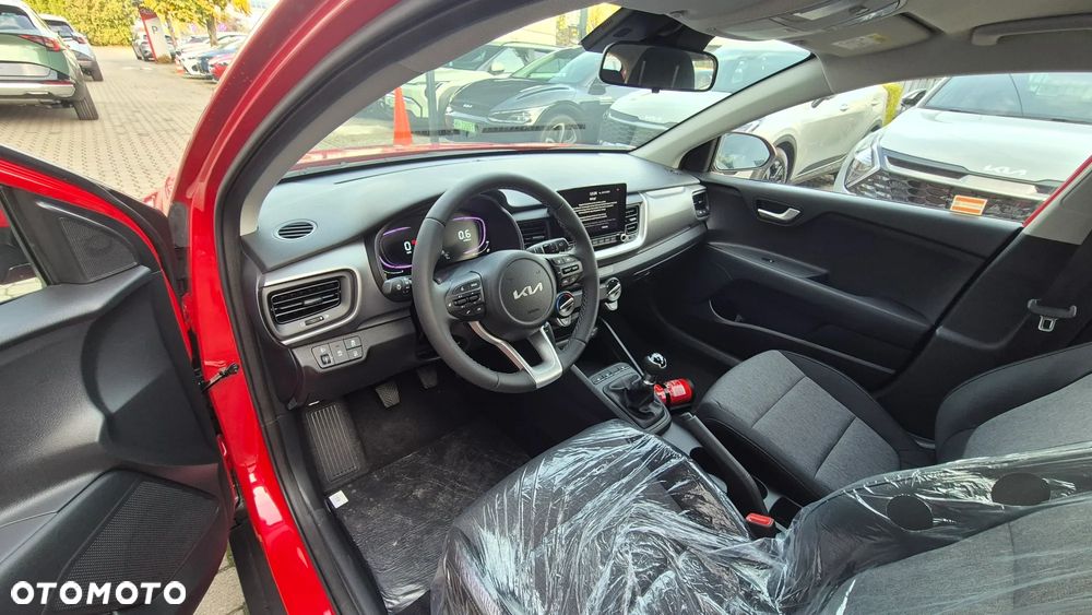 Kia Stonic 1.2 M - 13