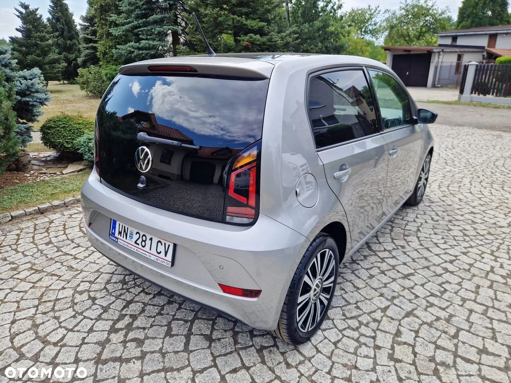 Volkswagen up! high - 10