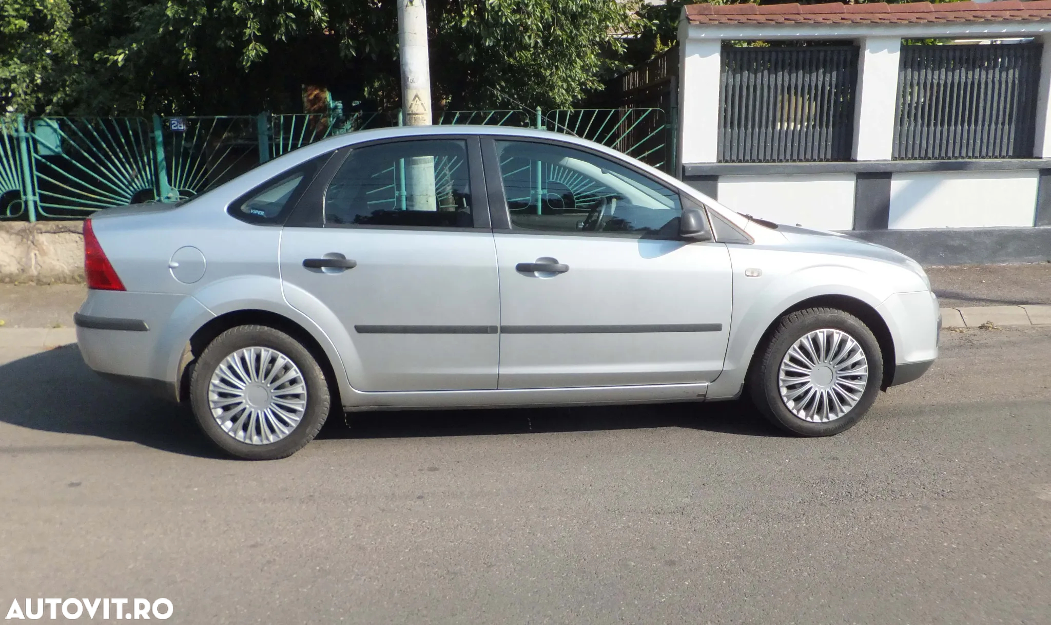 Ford Focus 1.6 Ti-VCT Trend - 4