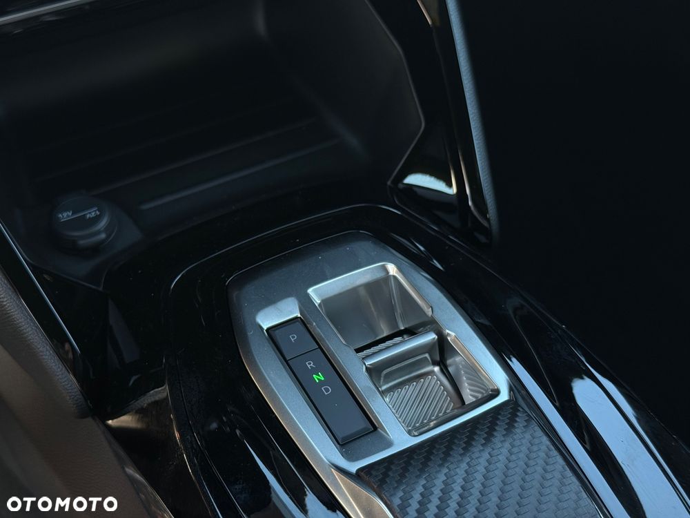 Peugeot 2008 PureTech mHEV GT Exclusive e-DCS6 - 20