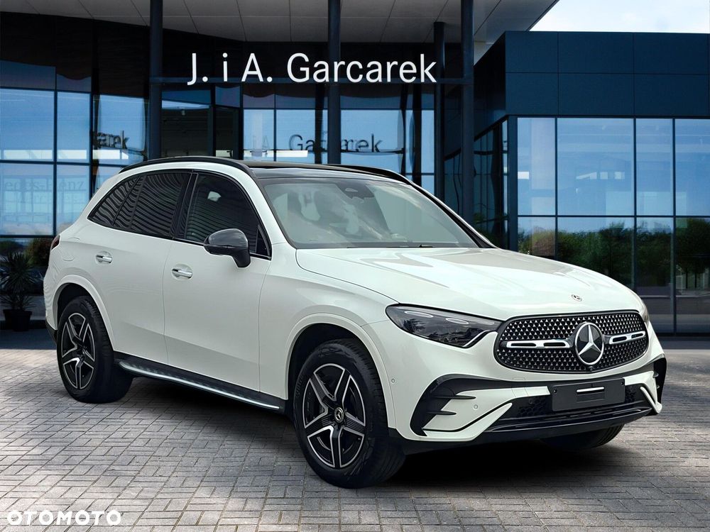 Mercedes-Benz GLC - 8