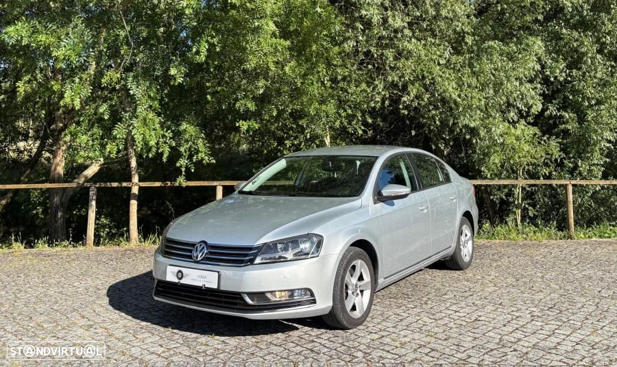 VW Passat 1.6 TDI Confortline - 9
