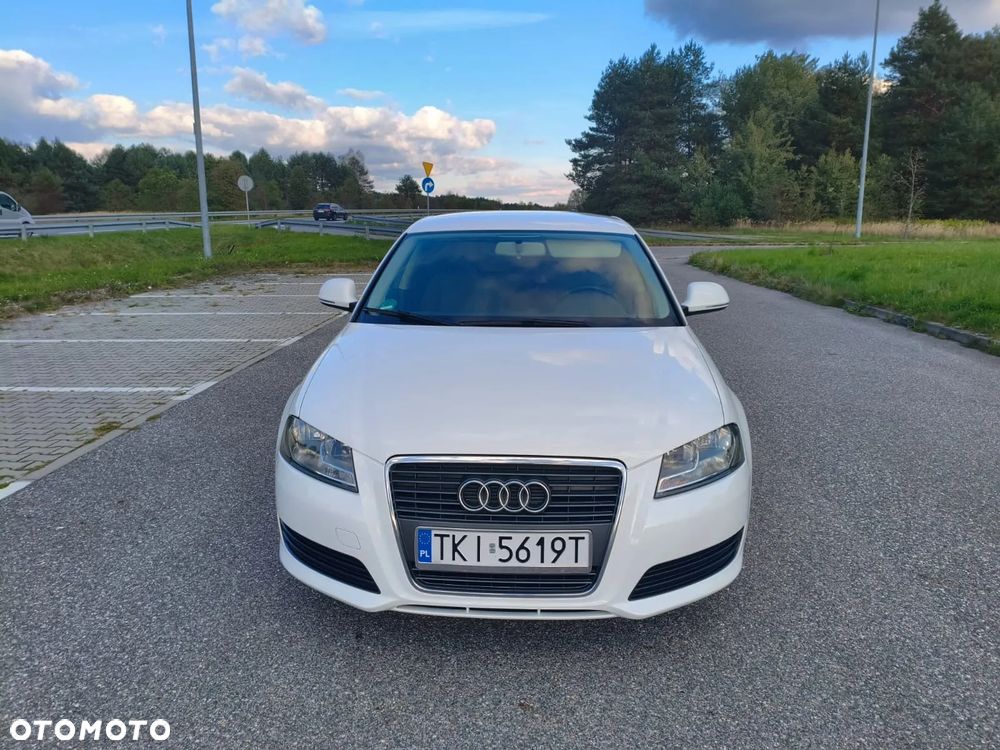 Audi A3 Sportback 1.4 TFSI Attraction - 2