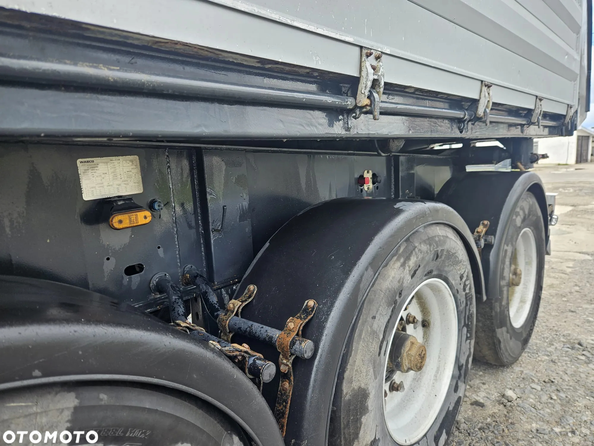Schwarzmuller 47.000zł netto NACZEPA HKS 3 WYWROTKA 3 STRONNA 7,20M 3 OSIE ALUFELGI St. BDB MOŻLIWOŚĆ TRANSPORTU - 12