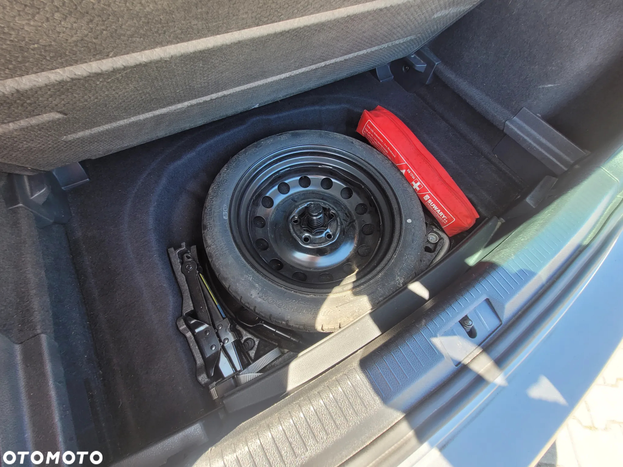 Volkswagen Golf VII 1.4 TSI BMT Highline - 28
