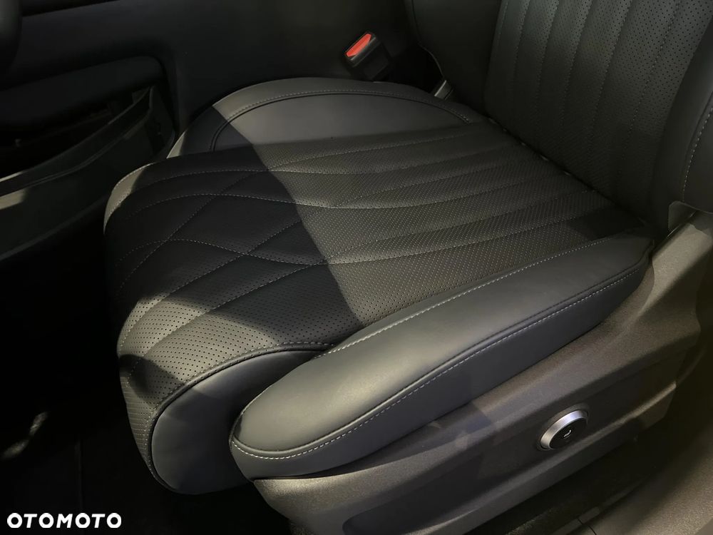 Omoda 9 1.5 Super Hybrid Exclusive AWD - 13