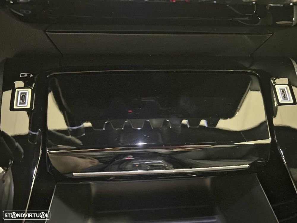 Peugeot 2008 1.2 Hybrid Allure e-DCS6 - 23