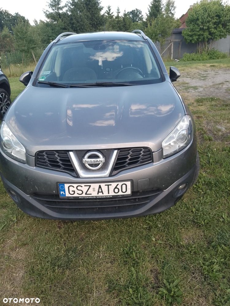 Nissan Qashqai+2 - 1