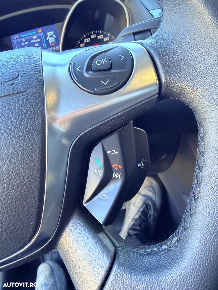Ford Focus 1.6 EcoBoost Start-Stopp-System Titanium - 13